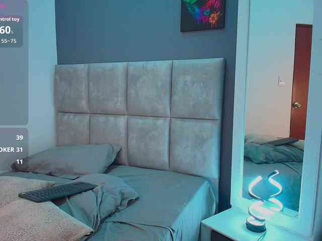 GiaMonroee webcam