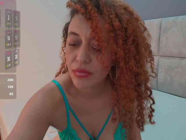GiaMonroee webcam