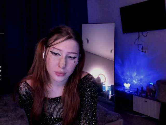 liana67 live cam on BongaCams