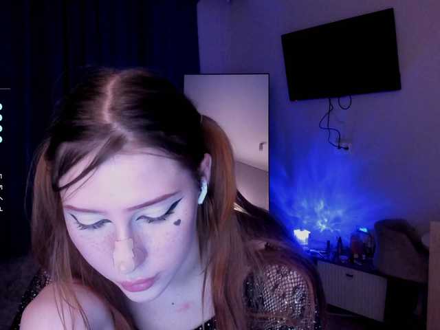 liana67 live cam on BongaCams