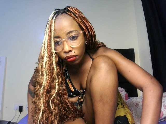 Kimmygal live cam on BongaCams