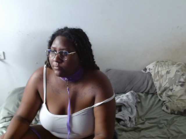 AngelyLiam live cam on BongaCams