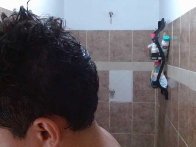 AngelyLiam live cam on BongaCams
