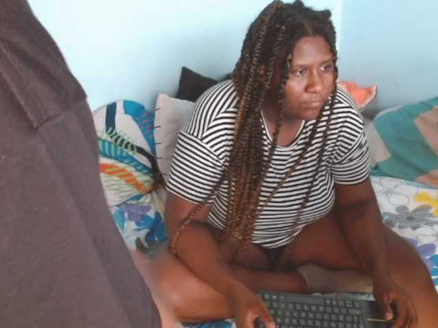 AngelyLiam live cam on BongaCams