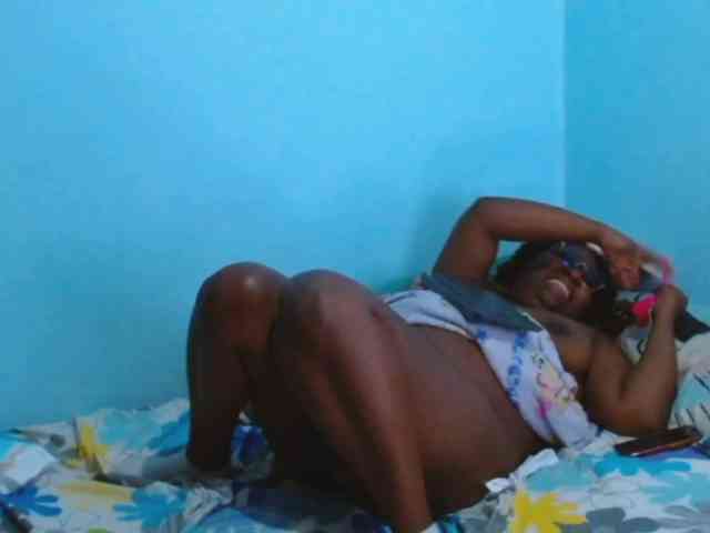 Model: AngelyLiam