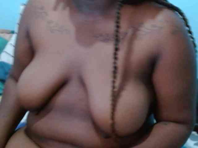 AngelyLiam webcam