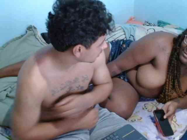 AngelyLiam webcam