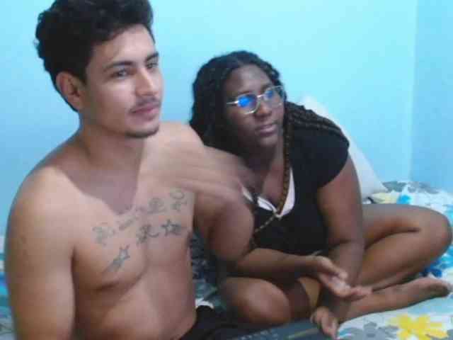 AngelyLiam webcam