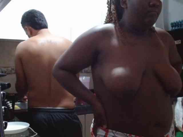 AngelyLiam webcam