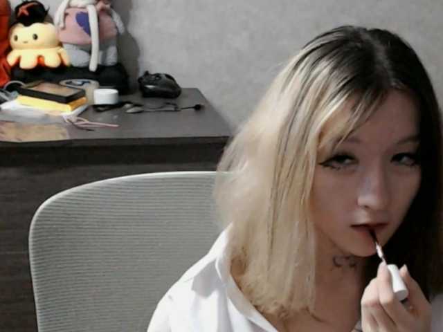 Lilfain-baby live cam on BongaCams
