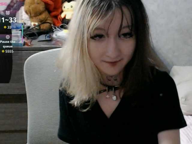 Lilfain-baby live cam on BongaCams