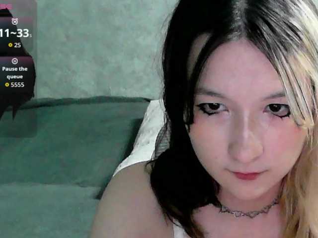 Lilfain-baby live cam on BongaCams