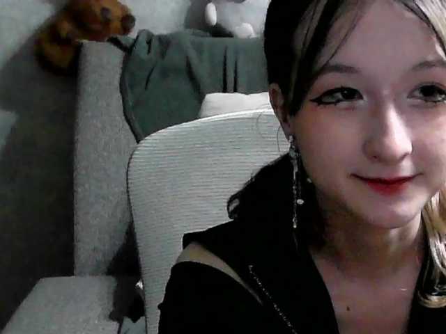 Lilfain-baby live cam on BongaCams