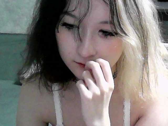 Lilfain-baby live cam on BongaCams