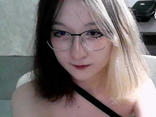 Lilfain-baby live cam on BongaCams