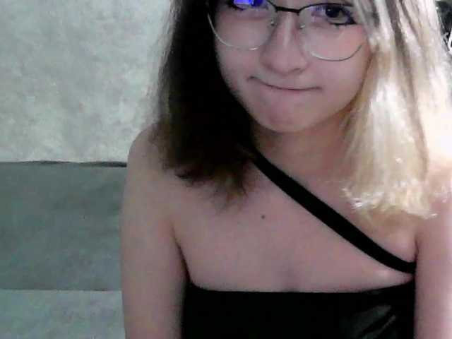 Lilfain-baby live cam on BongaCams
