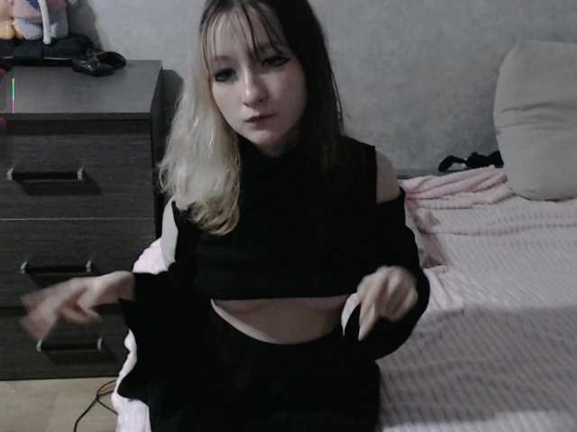Lilfain-baby live cam on BongaCams
