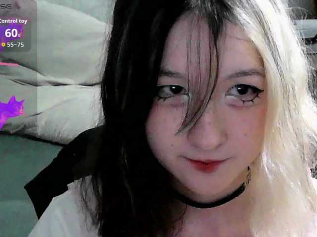 Lilfain-baby live cam on BongaCams