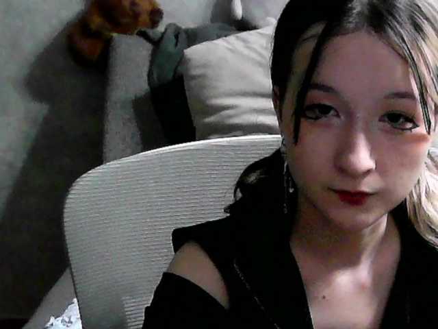 Lilfain-baby live cam on BongaCams