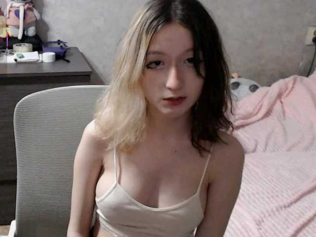 Lilfain-baby live cam on BongaCams