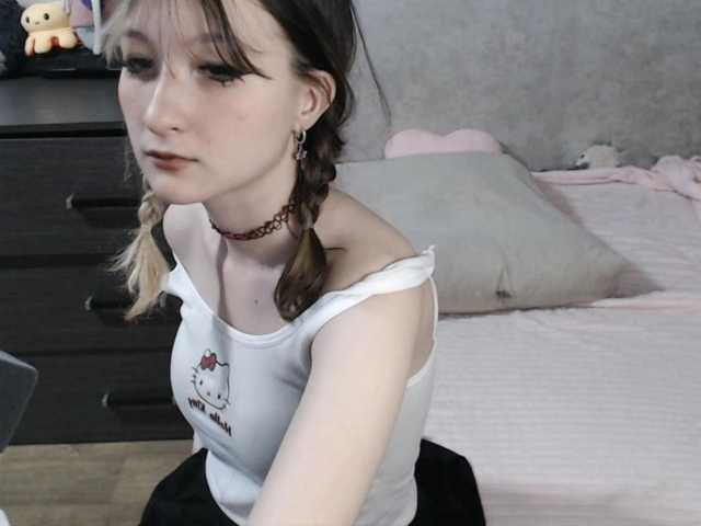 Lilfain-baby live cam on BongaCams