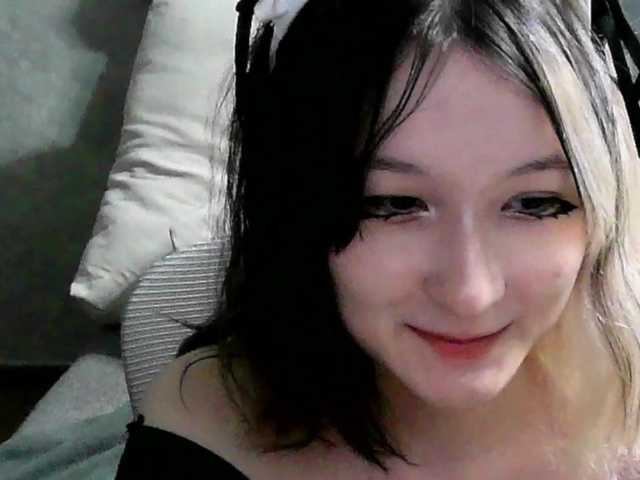 Lilfain-baby live cam