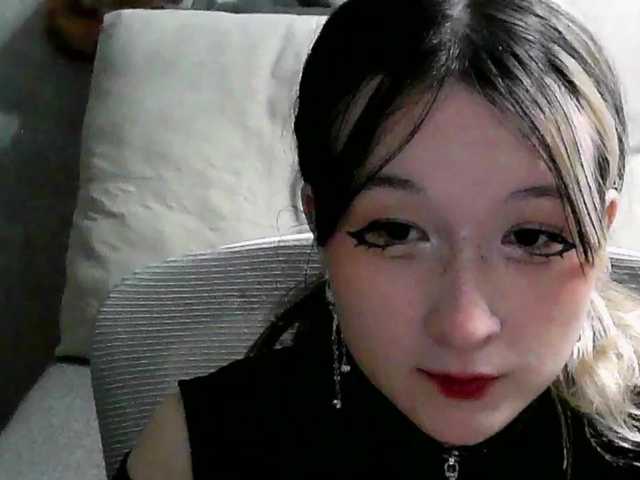 Lilfain-baby live cam on BongaCams