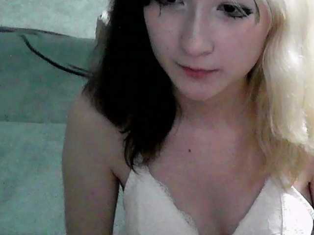 Lilfain-baby live cam on BongaCams