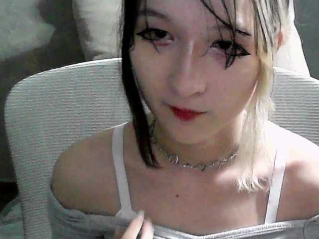 Lilfain-baby live cam on BongaCams