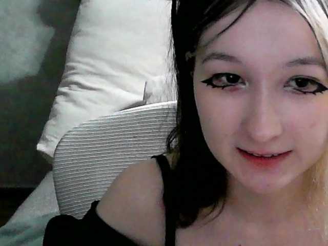 Lilfain-baby live cam on BongaCams