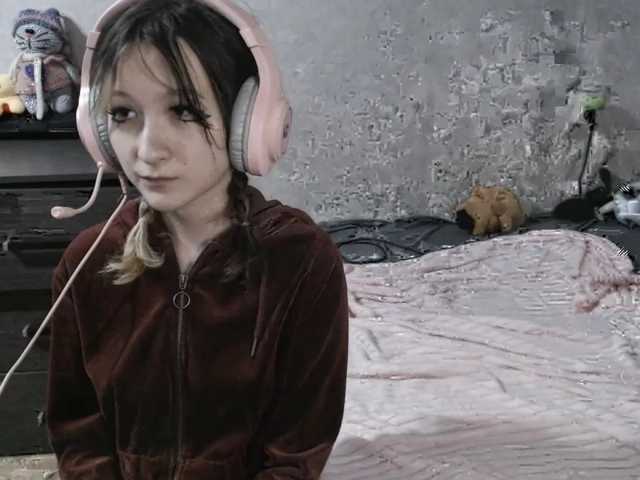 Lilfain-baby live cam on BongaCams