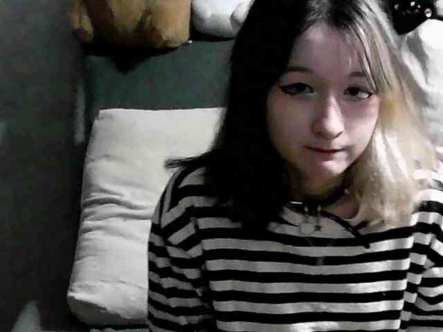 Lilfain-baby webcam