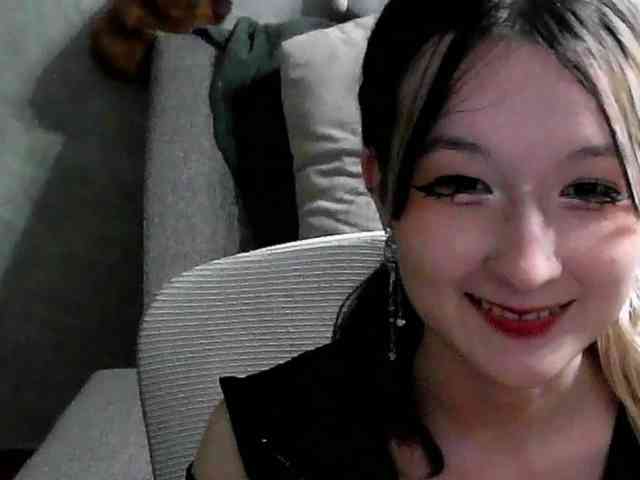 Lilfain-baby webcam