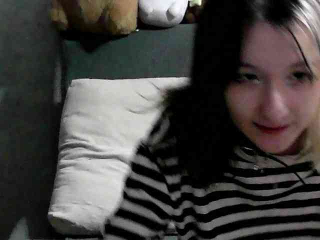 Lilfain-baby webcam