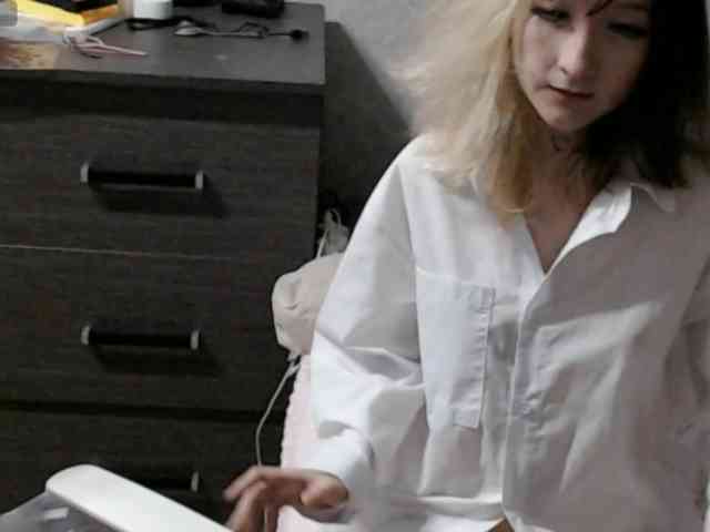 Lilfain-baby webcam
