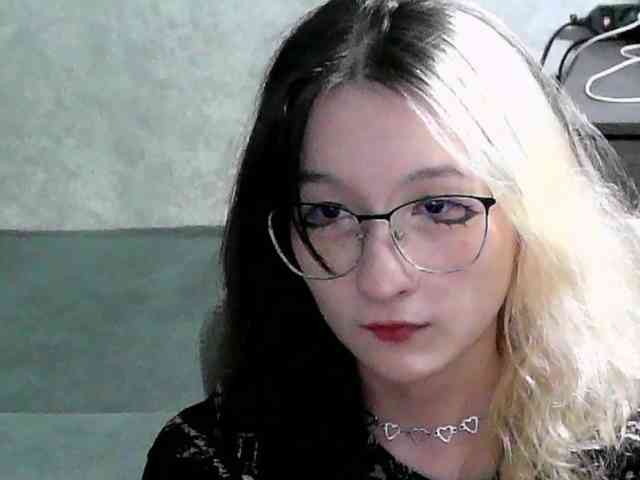 Lilfain-baby webcam