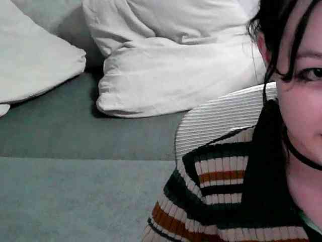 Lilfain-baby webcam