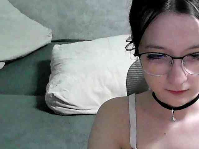 Lilfain-baby webcam
