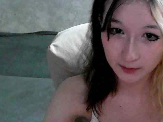 Lilfain-baby webcam