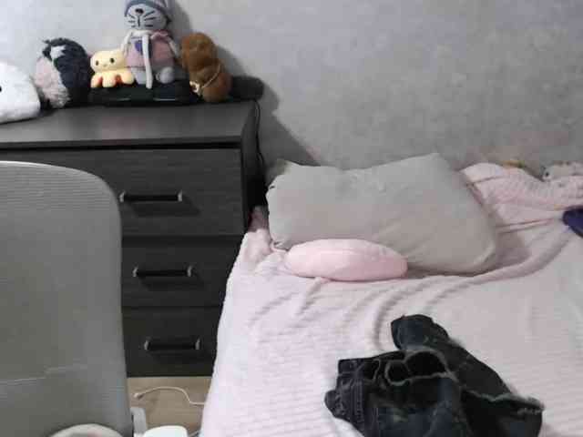 Lilfain-baby webcam