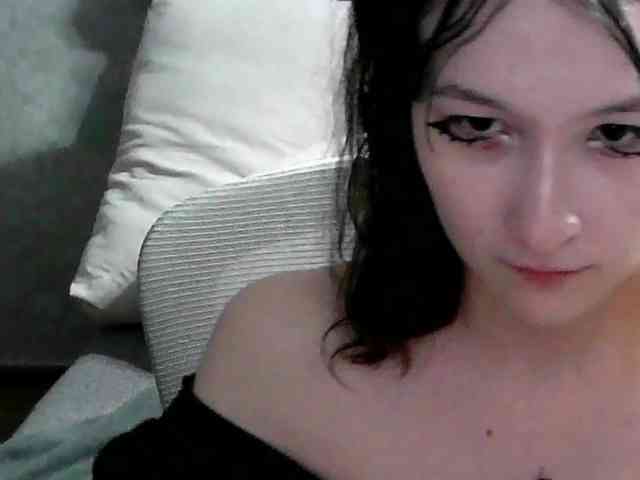 Lilfain-baby webcam
