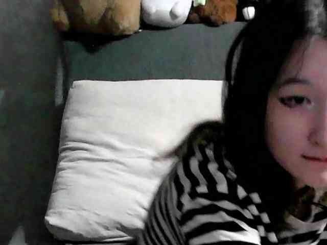 Lilfain-baby webcam