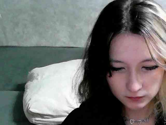 Lilfain-baby webcam