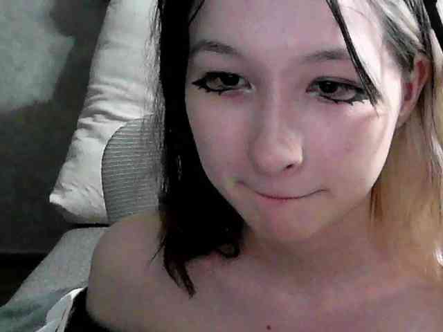 Lilfain-baby webcam