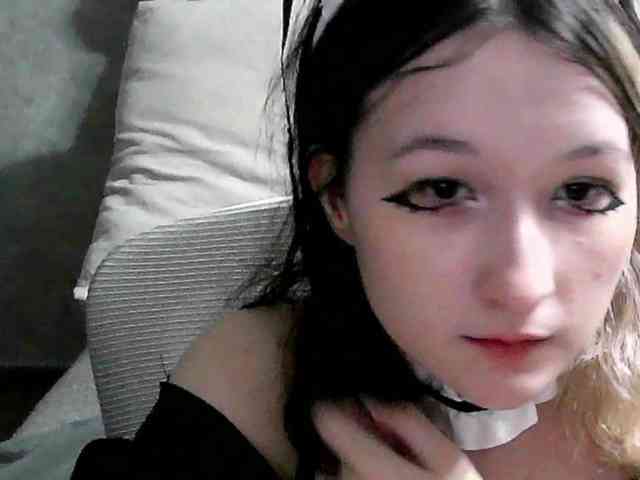 Lilfain-baby webcam