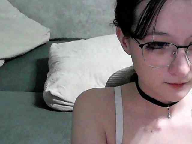 Lilfain-baby webcam