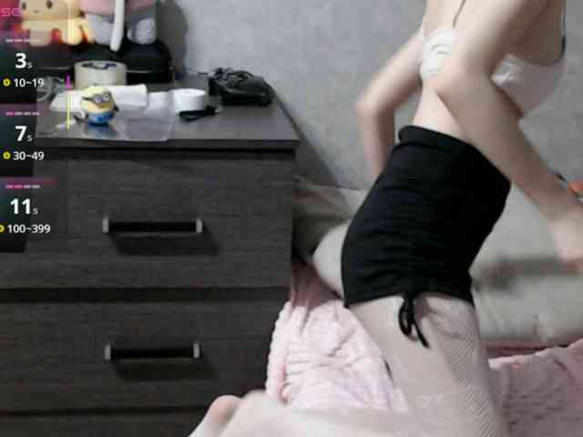 Lilfain-baby webcam