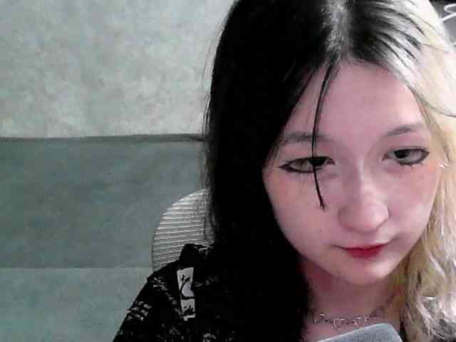 Lilfain-baby webcam