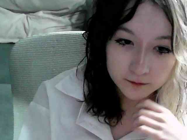 Lilfain-baby webcam