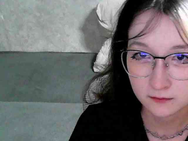 Lilfain-baby webcam